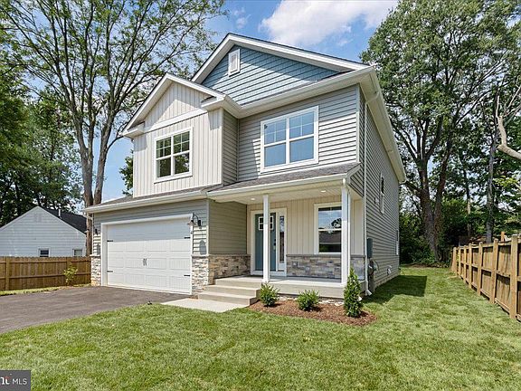 4th image of 4 Belvedere Ave