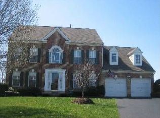 2626 Iron Forge Rd, Oak Hill, VA 20171