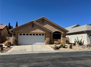 11220 Country Club Dr, Apple Valley, CA 92308
