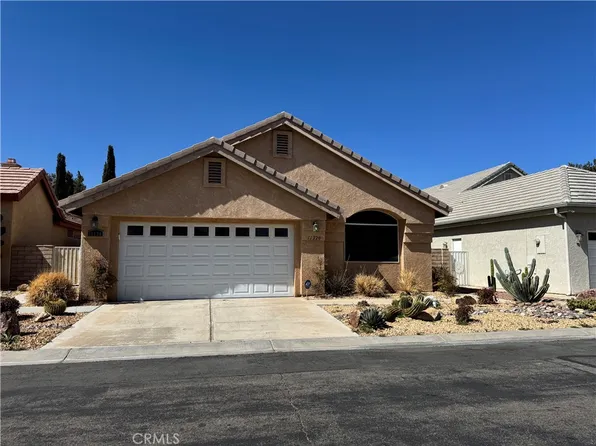 11220 Country Club Dr, Apple Valley, CA 92308