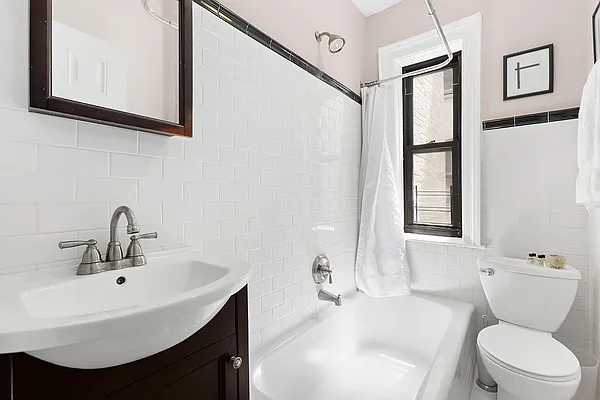 Sold by Corcoran | media 5