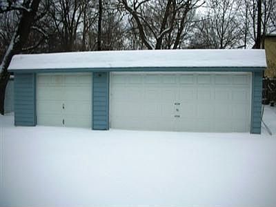 2nd image of 1837 Lee Rd