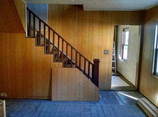 904 Penn St, Uledi, PA 15484