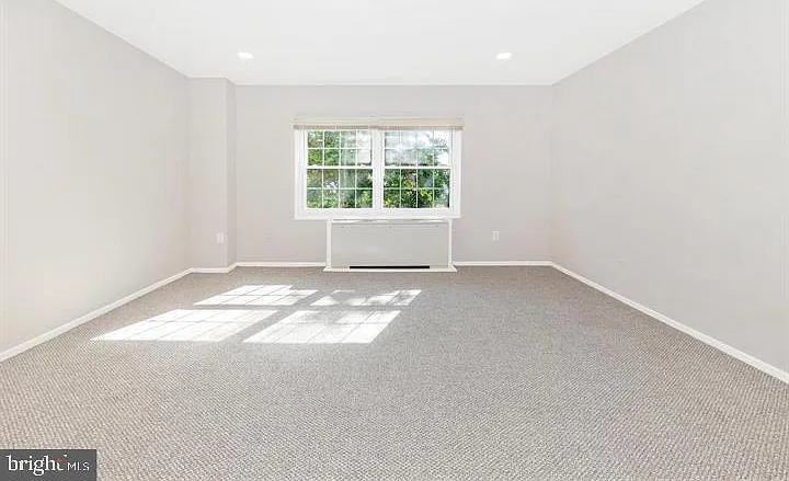 4411 Romlon St #301 — Photo 41
