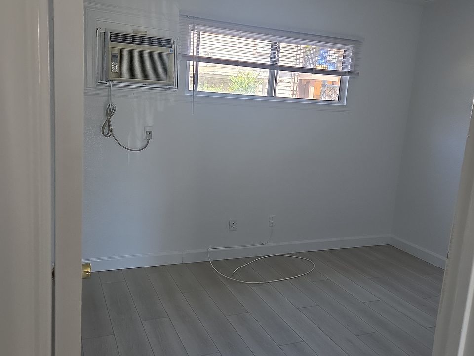 2nd image of 3459 4th St APT E