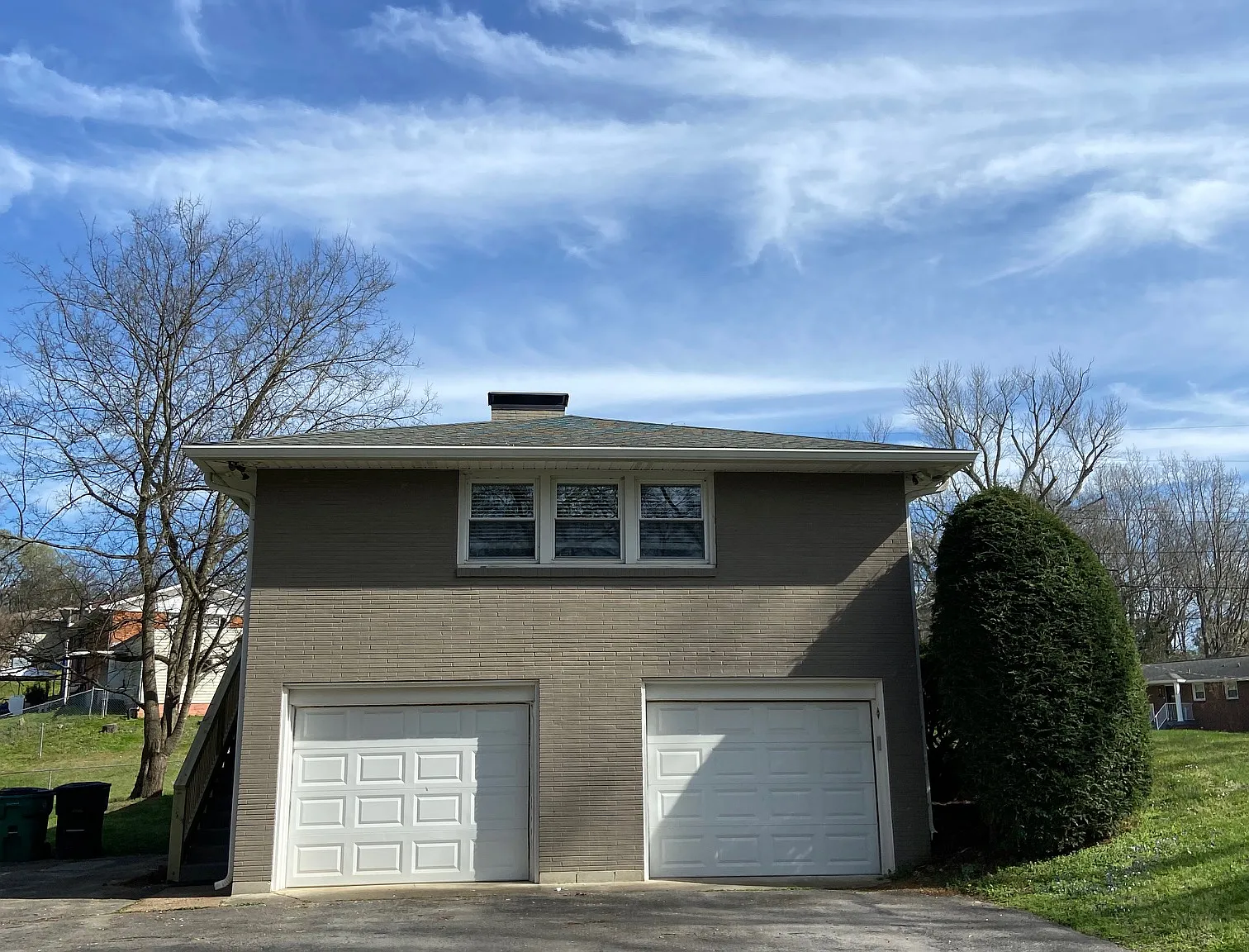 3 bed, 1665 sqft, $3,200 — Photo 3