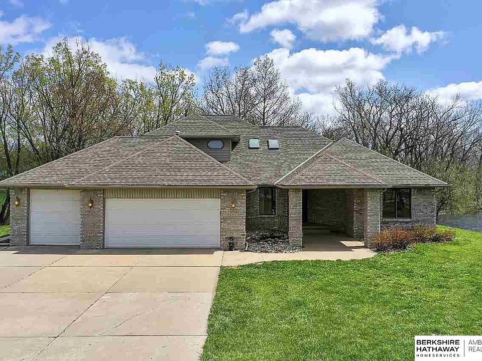 5411 Harrison St, Omaha, NE 68157 Zillow