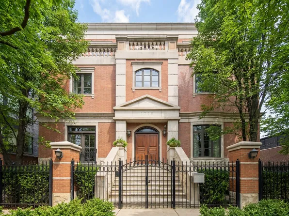 1718 W Wrightwood Ave, Chicago, IL 60614