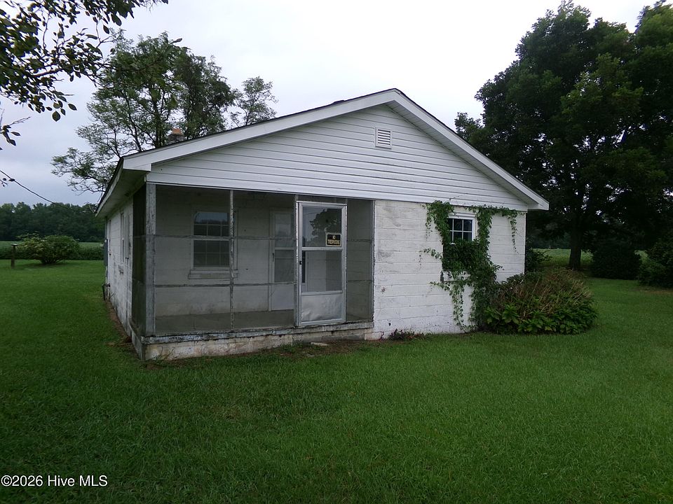 1st image of 2862 E White Pond Road