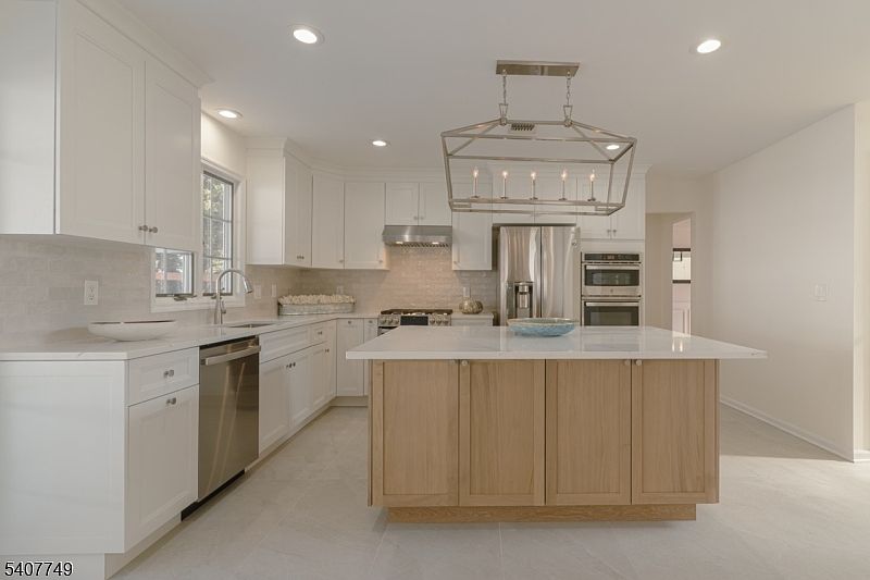 1st image of 7 Sycamore Way