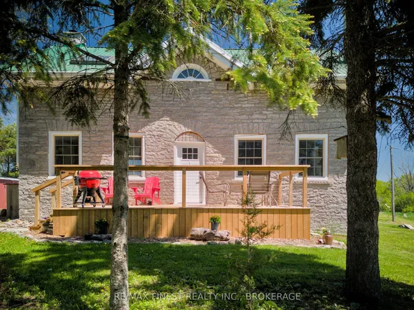 190 Wilmer Rd, Frontenac Islands, ON K0H 2Y0