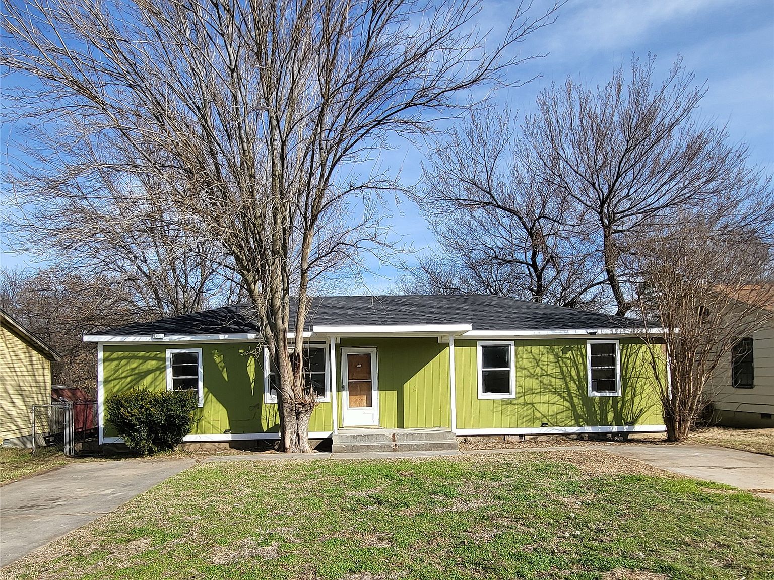 112 I St NE Ardmore OK 73401 MLS 2404394 Zillow   6a3f6b404c66d018c62e724003690f7d Cc Ft 1536 