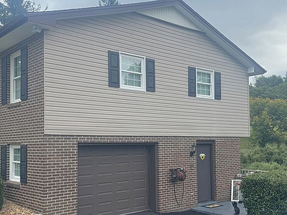 3rd image of 182 Valley Dr