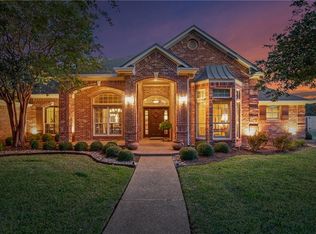 1030 Briar Glen Cir, Mc Gregor, TX 76657