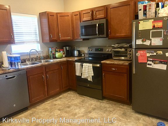 5th image of 715 W Fillmore St APT 3