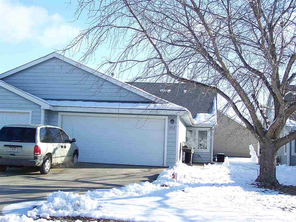 2nd image of 1712 Prairie Ave #1714