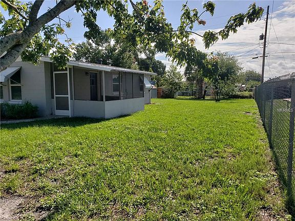 2nd image of 1457 Terre Cia Ave