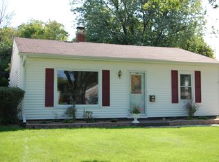 740 S 101st St, West Allis, WI 53214