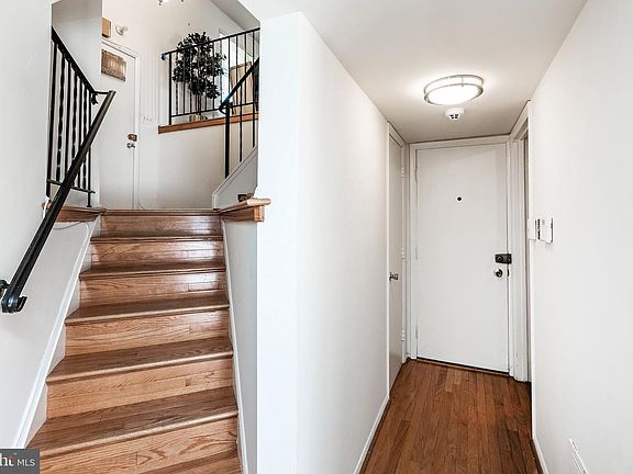 4th image of 1701 Dekalb Ct