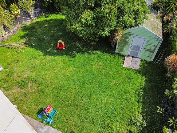4th image of 7337 SW 21st Street