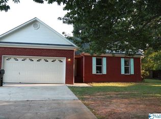248 Steakley Rd, New Market, AL 35761