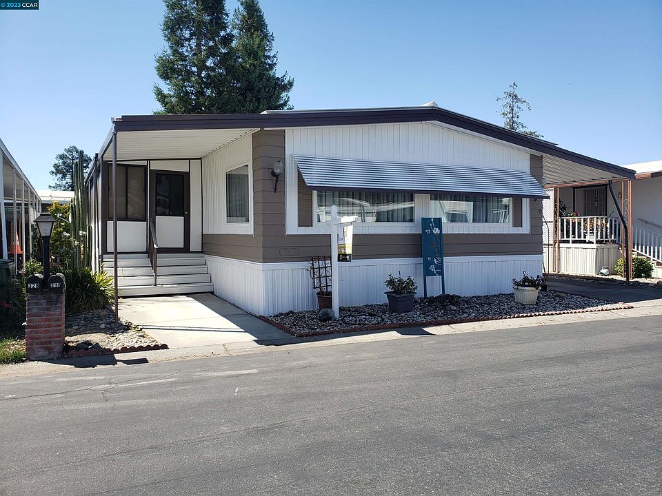 1st image of 318 La Vina St
