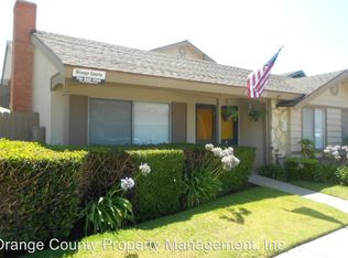 17052 Pinehurst Ln APT C, Huntington Beach, CA 92647