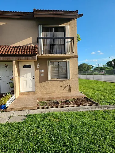 1907 SW 107th Ave #801 Photo 1 1907 SW 107th Ave #801 Photo 1