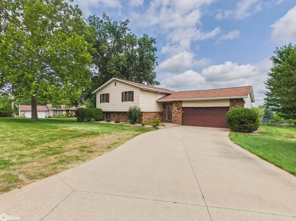 1951 Gladstone St, Ottumwa, IA 52501
