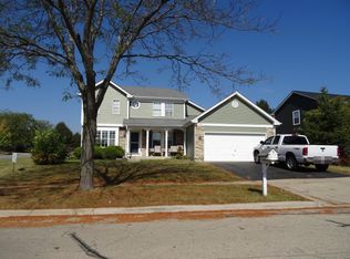 364 Dublin Ln, South Elgin, IL 60177