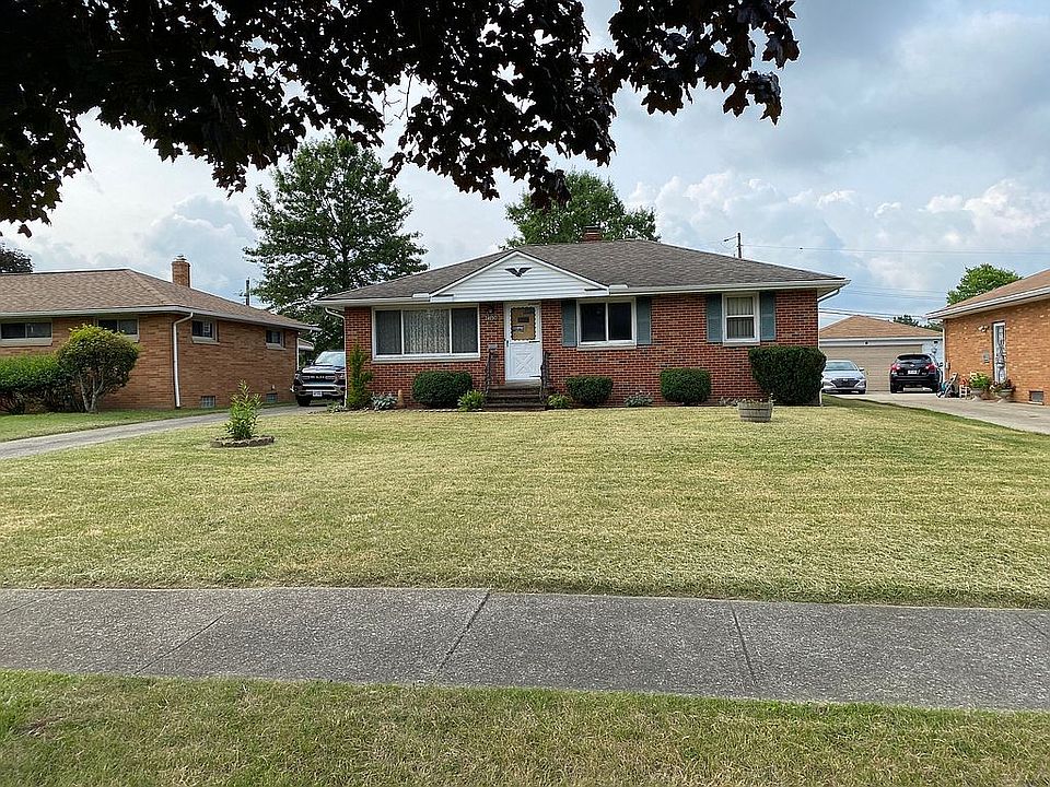 1st image of 24750 Picone Ln