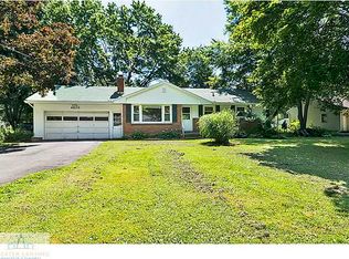 4530 Meridian Rd, Williamston, MI 48895