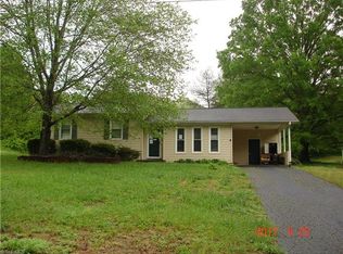 217 Westridge Dr, King, NC 27021