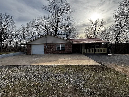 2383 County Road 3291 Photo 1