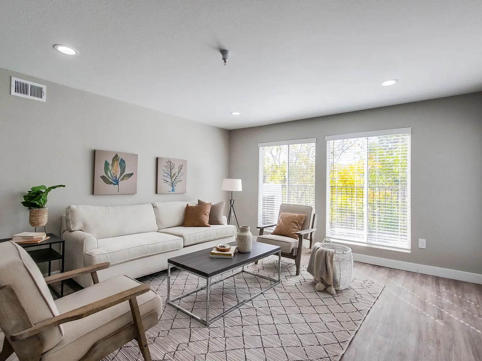 Eugene Eddy | Newly Renovated Apartment Homes — Photo 4