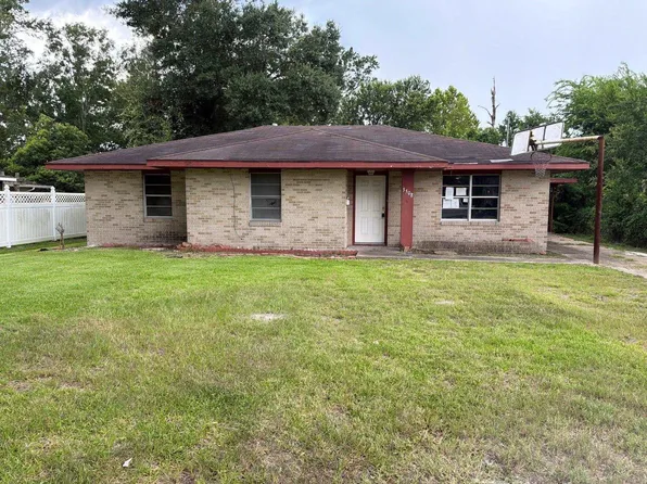 3508 Center St, Lake Charles, LA 70607