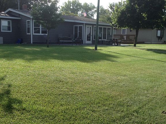 3rd image of 32439 Haggstrom Dr