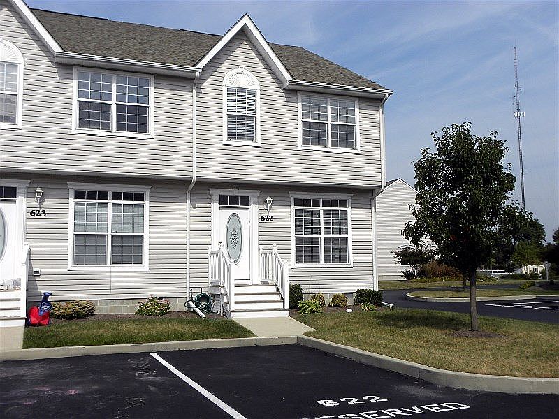 1st image of 38424 Driftwood Ct #622
