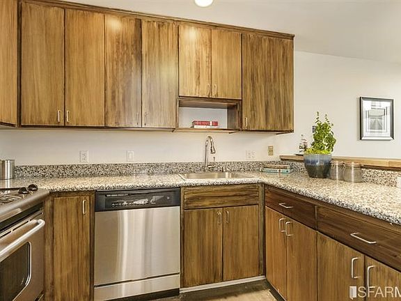 5th image of 49 Zoe St APT 7