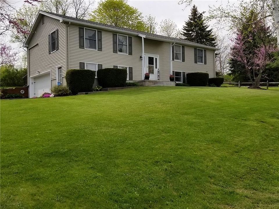 1st image of 10 Northview Dr