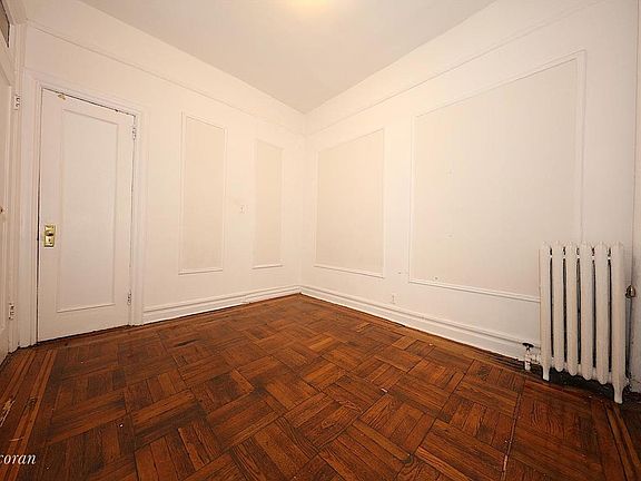 5th image of 61 Tiemann Pl #3