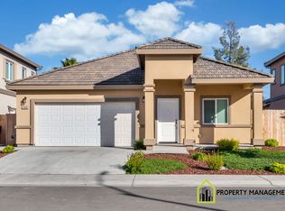 7455 Phan Ln, Sacramento, CA