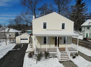 151 Upham St, Lowell, MA 01851