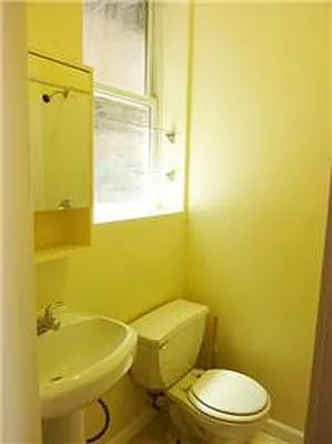 Rented by siso Sales Group | media 17