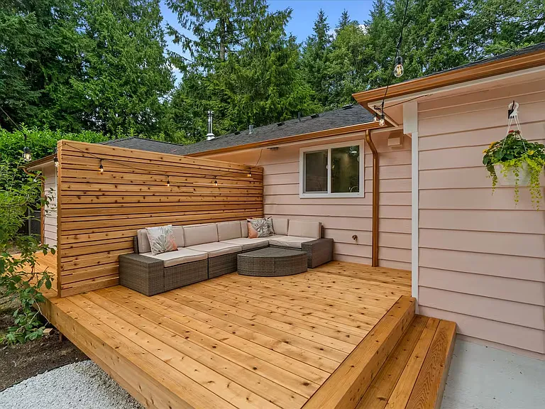 19225 Forest Park Dr NE — Photo 26