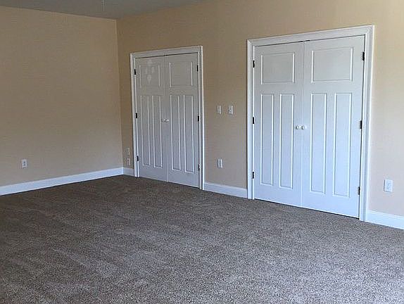 2nd image of 4820 28th St E
