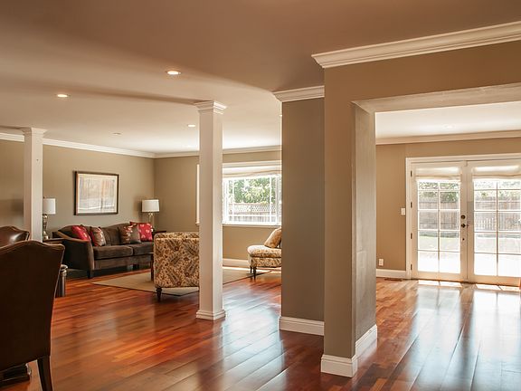 2nd image of 7765 Hansom Dr