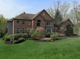 10 Longwood Rd, Morristown, NJ 07960