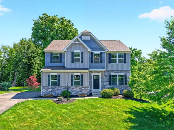 111 Alder Dr, Wexford, PA 15090