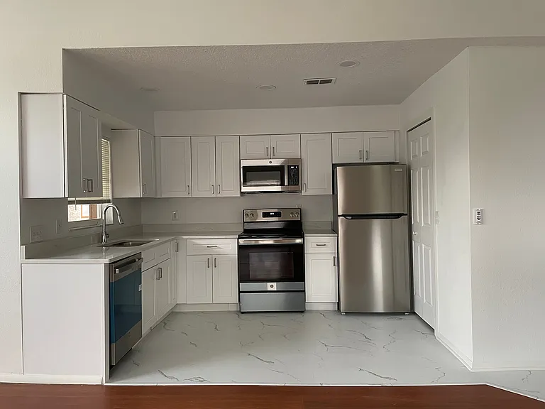 5436 E Michigan St #6 — Photo 6